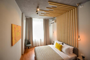 THE INDUSTRIAL. Huge Unirii Square Apartment